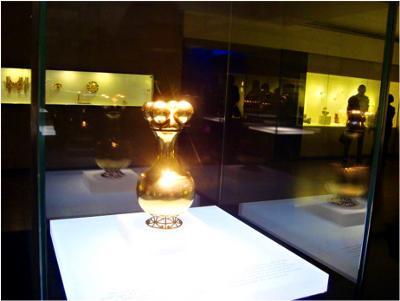 El Poporo Quimbaya: representante de oro de la cultura prehispánica colombiana