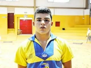 David Hernández (CL Guanarteme)  y Borja Navarro (CL Guanarteme)  campeones 2011 de lucha canaria en Gran Canaria Cadete por pesos.