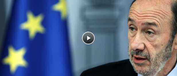 Rubalcaba arremete contra bancos y cajas