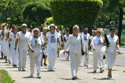 Damas de Apoyo: “Luchadoras” de la calle