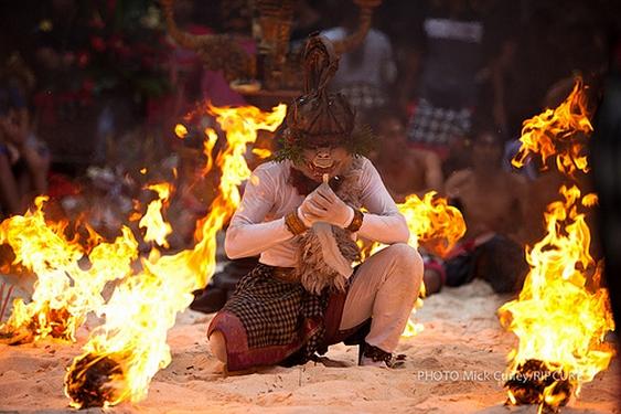 Rip Curl Invitacional Padang Padang 2011 en Alerta Máxima