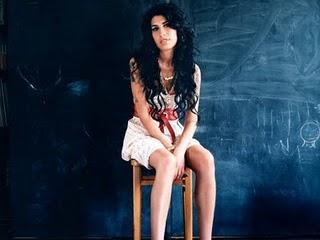 AMY WINEHOUSE - (1983-2011)