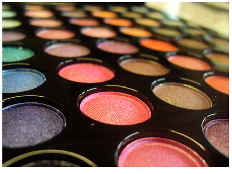 Reseña: 88 Shimmer palette de BH Cosmetics Reseña: 88 Shimmer palette de BH Cosmetics