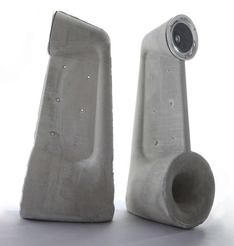 Exposed :: altavoces de cemento