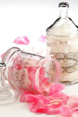 Desmaquillarse con rosas: Un lujo para la piel.