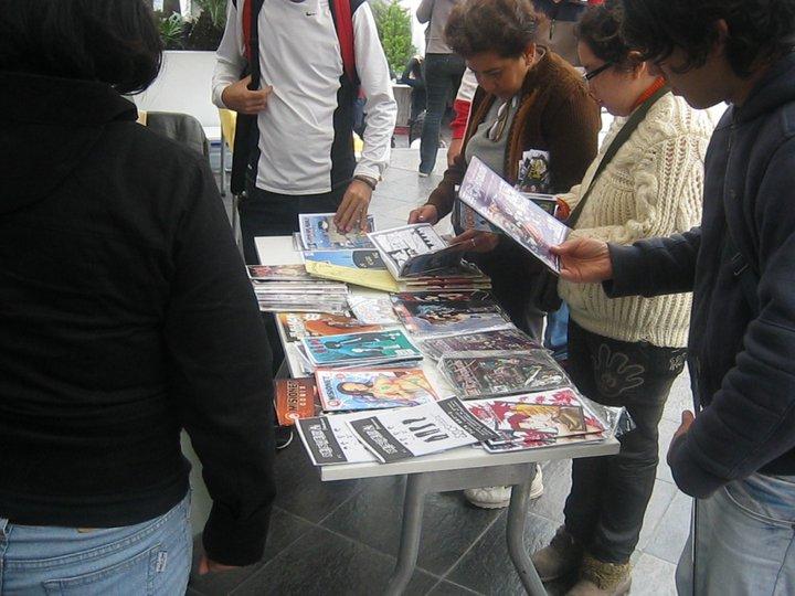 Fotos del conversatorio sobre manga y anime en la UCAL