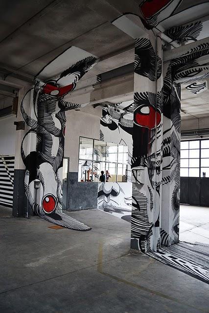 Street art. Retrato-anamorfosis de Medusa.