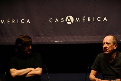 El hombre de al lado, dos mundos unidos por una ventana