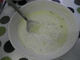 Salmón con berenjenas y salsa de yogur