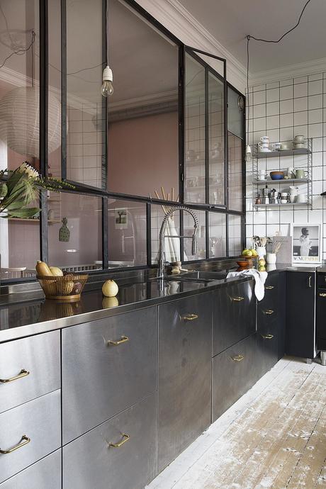 vintage style vintage kitchen vintage decor swedish decor swedish apartment scandinavian style scandi apartment nordic style industrial style estilo nórdido decoración vintage decoración sueca decoración ecléctica apartamento sueco  