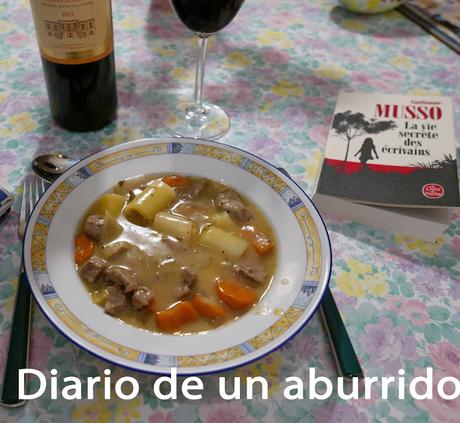 Cocinando con Guillaume Musso: Una blanquette de ternera Cocinando con Guillaume Musso: Una blanquette de ternera
