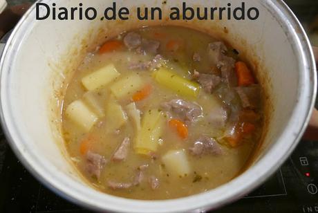 Cocinando con Guillaume Musso: Una blanquette de ternera Cocinando con Guillaume Musso: Una blanquette de ternera