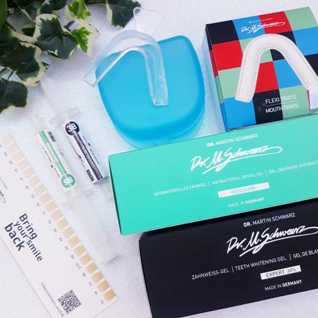 Sonrisa blanca con el tratamiento Dr. Martin Schwarz EXPERT 38% Sonrisa blanca con el tratamiento Dr. Martin Schwarz EXPERT 38%