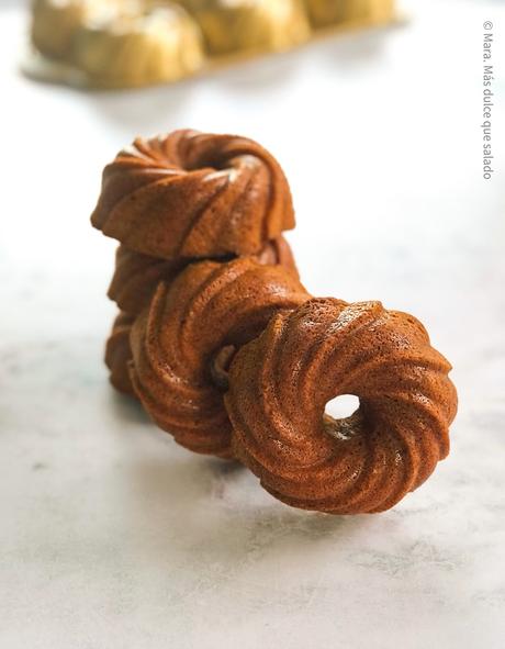 Bundtlettes de zanahoria y piña Bundtlettes de zanahoria y piña
