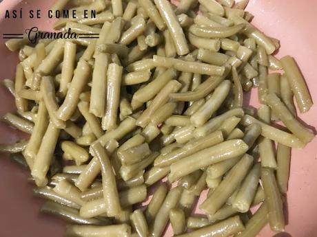 Sorpresas de judías verdes a la andaluza. Juego de blogueros 2.0 Sorpresas de judías verdes a la andaluza. Juego de blogueros 2.0