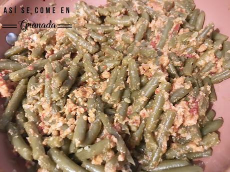 Sorpresas de judías verdes a la andaluza. Juego de blogueros 2.0 Sorpresas de judías verdes a la andaluza. Juego de blogueros 2.0