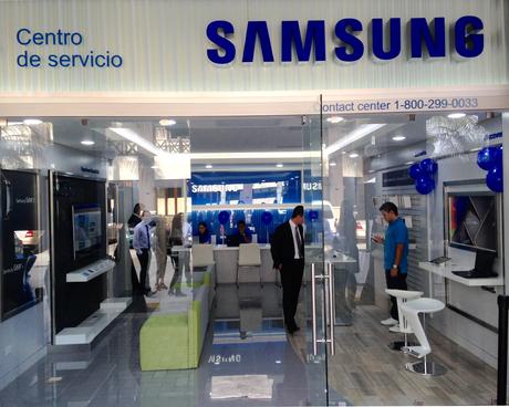 Samsung abre las puertas de un nuevo Centro de Servicios en el sector la Bahía en Guayaquil