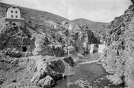 Los tesoros de la Fuente del Azufre de Ponferrada: de antiguo balneario a  aguas 'olvidadas' ricas en vida microbiana – INFO BIERZO