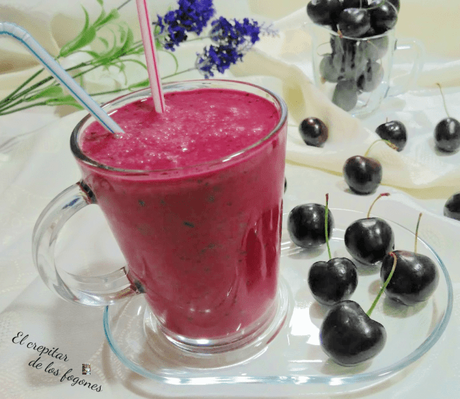 BATIDO DE CHOCOLATE CON CHANTILLY