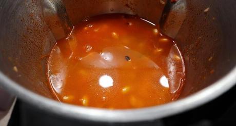 Carillas con Mambo Echamos los muchachitos con chaleco y cubrimos con agua para cocinar