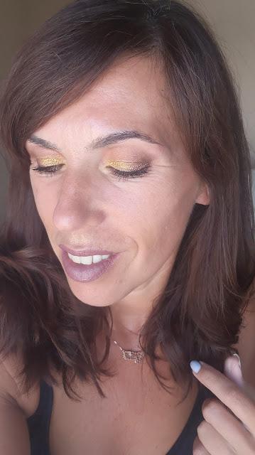 Paleta de Sleek Chasing the sun de Sleek - Opinión, swatches y 3 looks con ella
