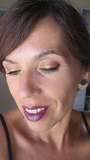 Paleta de Sleek Chasing the sun de Sleek - Opinión, swatches y 3 looks con ella