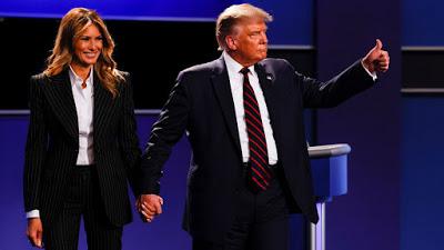 Trump, tras mofarse de Biden por usar mascarilla, dio positivo en coronavirus.