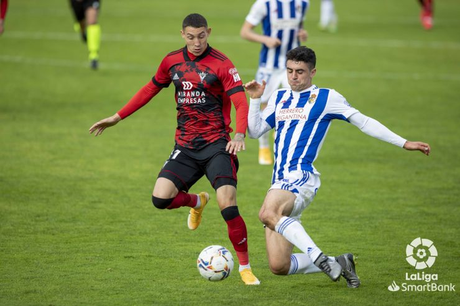 Pascanu pone a la Ponferradina líder virtual de la Liga Smartbank (0-1)