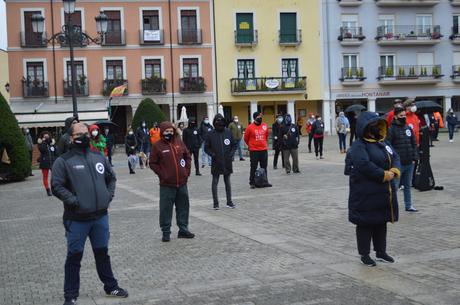 VÍDEO #Alertarojabierzo reivindica los derechos de la cultura y los eventos