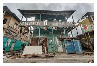 Edificios Residenciales conocidos como Las Tres Marías.