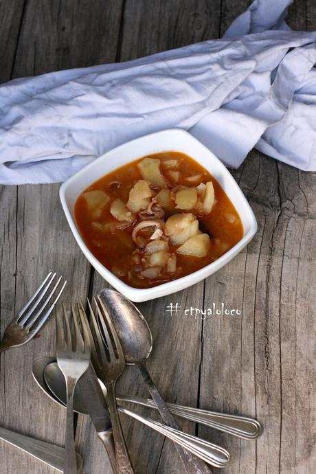 Guiso de patatas con calamares