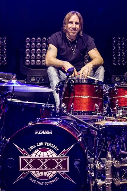 Efemérides del Rock y Heavy Metal: Qué pasó un 05 de Octubre Efemérides del Rock y Heavy Metal: Qué pasó un 05 de Octubre