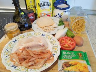 DIM SUM DE PESCADO AL AROMA DE FINO AMONTILLADO EN CAZUELA DE FIDEOS CON GAMBAS Y ROSADA. DIM SUM DE PESCADO AL AROMA DE FINO AMONTILLADO EN CAZUELA DE FIDEOS CON GAMBAS Y ROSADA.