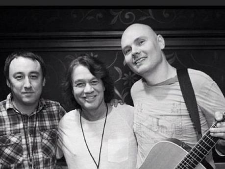 El mundo del rock despide a Eddie Van Halen