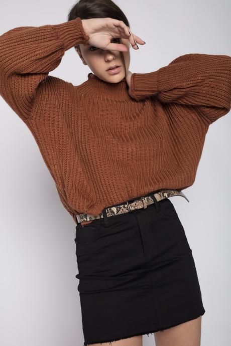 Falda Negra Basica Corta