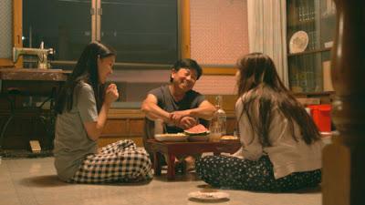 NAM-MAE WUI YEO-REUM-BAM (HERMANOS EN UNA NOCHE DE VERANO) (Corea del Sur, 2019) Drama NAM-MAE WUI YEO-REUM-BAM (HERMANOS EN UNA NOCHE DE VERANO) (Corea del Sur, 2019) Drama