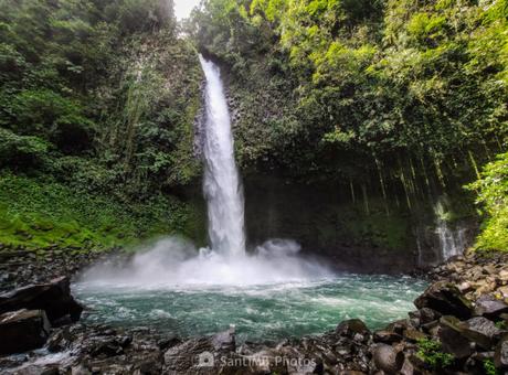 De fotohiking por Costa Rica: La Catarata Río Fortuna