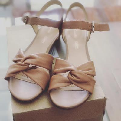 sense-strap-clarks-sandalias