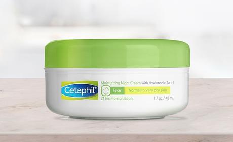 Limpiando e Hidratando Intensamente la Piel con Cetaphil® crema-hidratante-noche-cetaphil