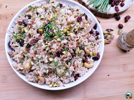 Arroz con frutos secos y especias