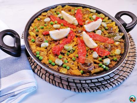 Arroz con frutos secos y especias