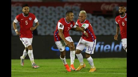 Catar 2022: Uruguay gana 2-1 a Chile con polémica en el arbitraje Catar 2022: Uruguay gana 2-1 a Chile con polémica en el arbitraje