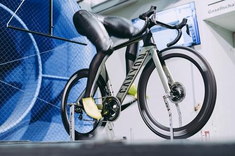 Canyon Aeroad 2021 considerada la bici mas rápida del mercado