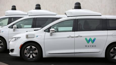 RELANZAMIENTO: Waymo prestará servicio público sin conductor en Phoenix (EE.UU). RELANZAMIENTO: Waymo prestará servicio público sin conductor en Phoenix (EE.UU).