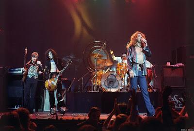 Led Zeppelin - Custard Pie (1975)