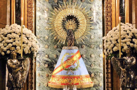 Doce de octubre de 2.020: La Virgen del Pilar y la Fiesta Nacional española y de la Hispanidad.