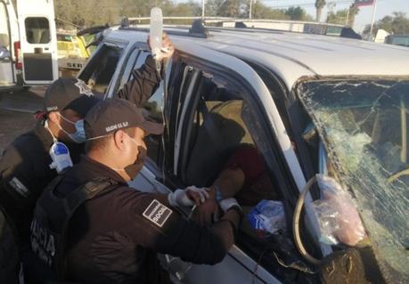 Choque en carretera Matehuala km 8 deja varios lesionados; dos son menores