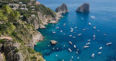 Cómo funcionan las temporadas de los yates de lujo: Caribe VS Mediterráneo Cómo funcionan las temporadas de los yates de lujo: Caribe VS Mediterráneo