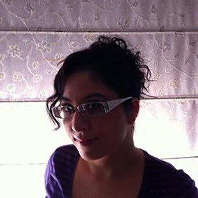 Hablemos de literatura con Adella Brac Hablemos de literatura con Adella Brac