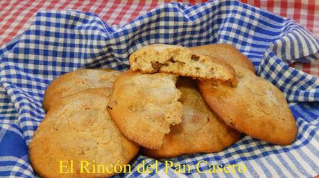 Tortitas esponjosas de nueces y pasas las mas sabrosas que puedes probar (Receta fácil y rápida)